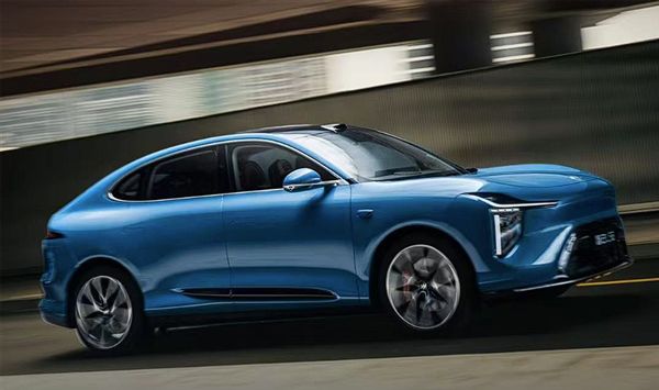 兴兴：用遥控追求极致速度；蔡浩宇AI游戏上架2719元｜极客早知道尊龙凯时APPSam Altman：AI存在泡沫；宇树机器人夺金王(图7)